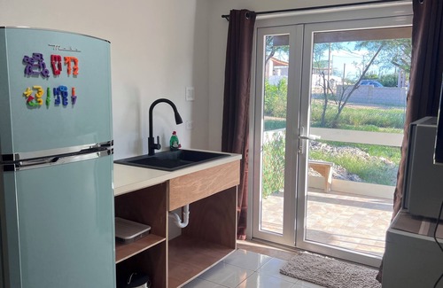 Oranjestad Apartment | Cozy Studio for a True Aruba Stay