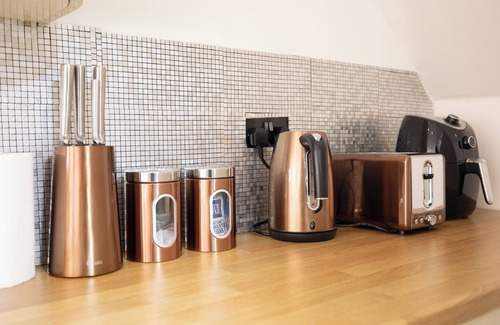 Cathedrals Apartment | Cozy Studio in Central London