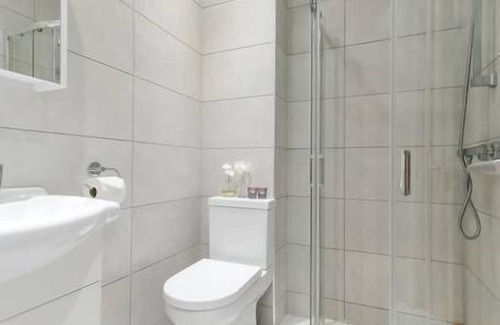 South Bermondsey Apartment | Cozy Studio in Central London