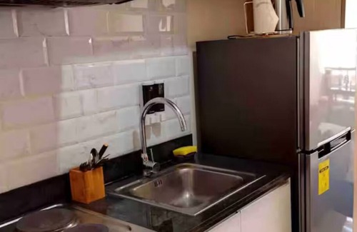 Mabolo Apartment | Cozy Studio near Ayala & SM Cebu w/Netflix, YouTube & Disney+