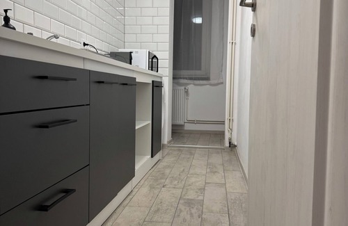 Sector 3 Apartment | Cozy Studio Near Titan Park -Ideal for Your Stay!