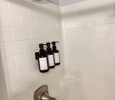 Burton Apartment | Cozy Studio Retreat. Pet Yes