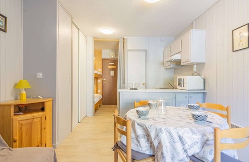 Cauterets Apartment | Cozy Studio, Sleeps 4, Near Gondola, Wi-Fi, Central Cauterets Location