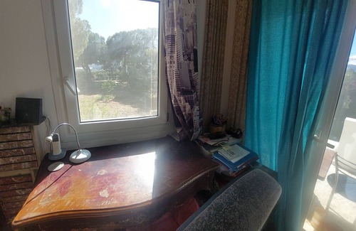 Nea Makri Apartment | Cozy studio with WiFi and AC by the beach in charming Zouberi, Nea Makri