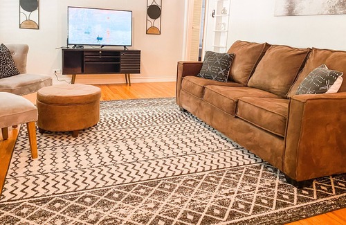 Alamo Heights House | Cozy & Stylish Home in the heart of San Antonio!