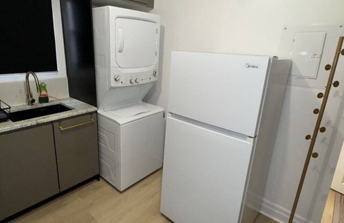 Sudbury Apartment | Cozy/Stylish Studio Downtown