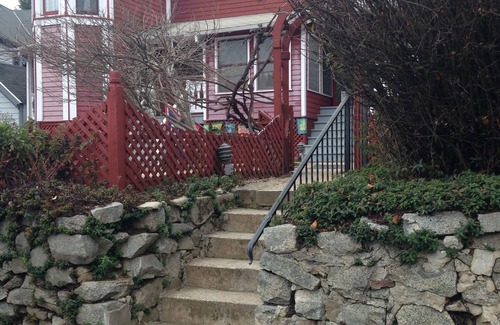 Nevada City Apartment | Cozy Suite Downtown Nevada City Located In The Historic Hatfield House