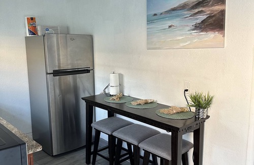 Oak Ridge Apartment | Cozy Suite in the Heart of Orlando near Universal Hot Tub Spa