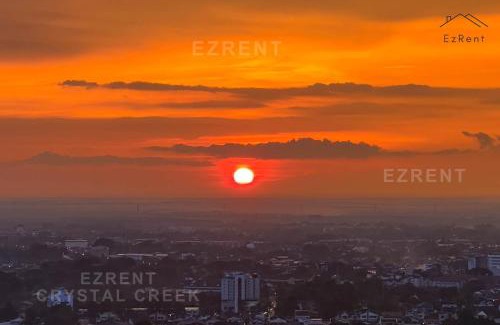 Larut Apartment | Cozy Sunset View High Floor Condo with Free WiFi Netflix