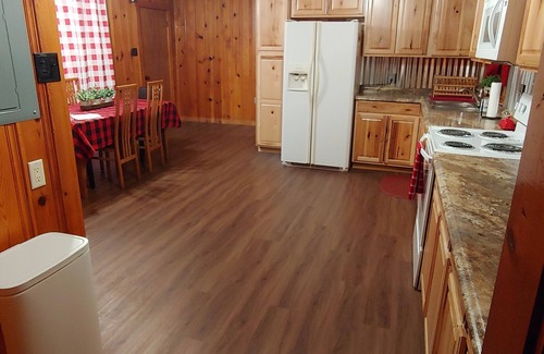 Ruidoso Cabin | Cozy Surprise: Surprises Abound in this Cute 2 Bedroom With a Hot Tub!