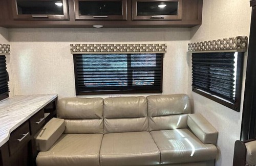 Victorville House | Cozy trailer in Apple Valley