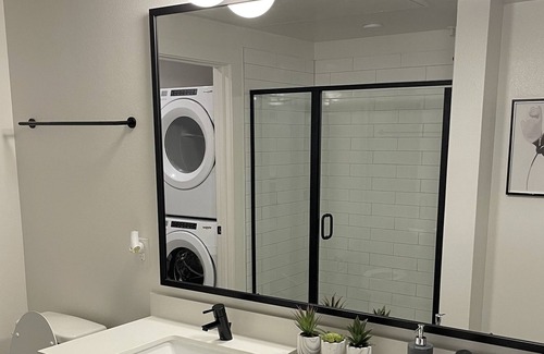 West Dallas Apartment | Cozy trinity groves apt with downtown view