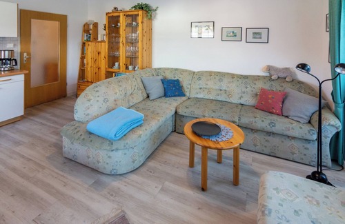 Westeraccumersiel Apartment | Cozy vacation apartment Kleine Robbe in Dornumersiel