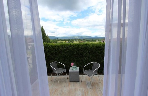 Riedlhutte Apartment | Cozy vacation apartment (54 sqm) for up to four people with balcony