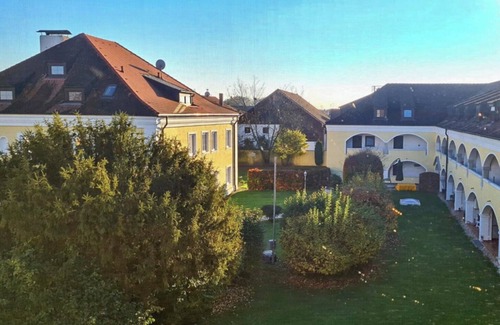 Kirchham Apartment | Cozy vacation apartment with sofa bed and fully equipped kitchenette.