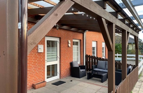 Ellenberg Apartment | Cozy vacation apartment with canopy 5 minutes from the harbour