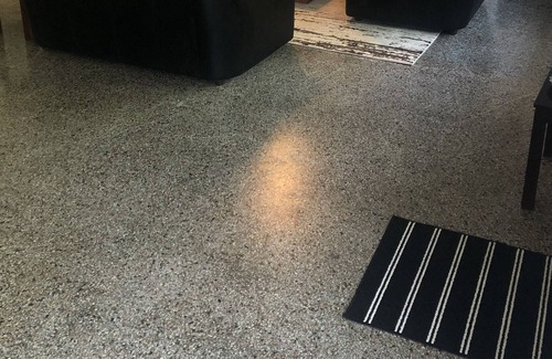 Rock Ridge House | Cozy Vacation Rental close to Beach