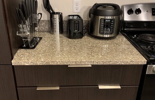 Norfolk - Virginia Beach Apartment | “Cozy VB Getaway” near Premium Outlets-Pet Friendly