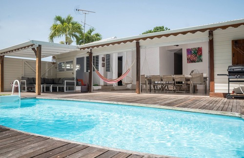 Bas du Fort Villa | Cozy Villa, Large capacity and pool