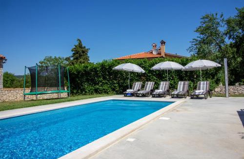 Paradiz Villa | Cozy villa Marina with private pool in Labin