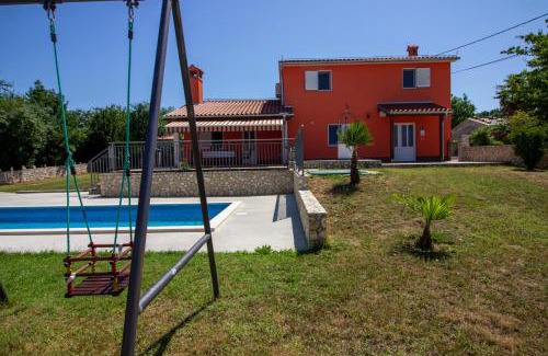 Paradiz Villa | Cozy villa Marina with private pool in Labin