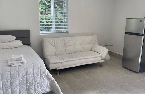 Ludlam Villa | Cozy Villa