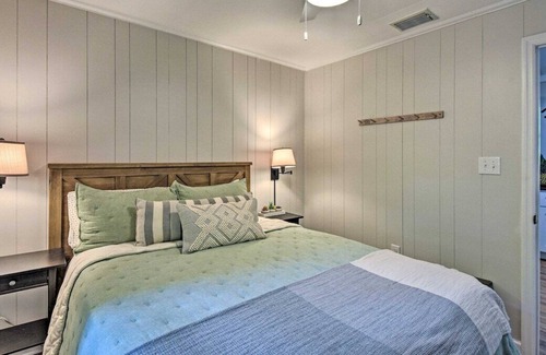 Martin Cottage | Cozy Wooded Cottage with Private Dock