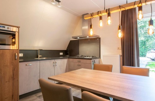 Municipality of Oosterhout House | Cozy Woodland Getaway
