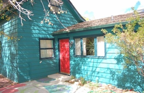 Historic District House | Cozy1890's Bungalow in Historic Georgetown. Ski Nearby.
