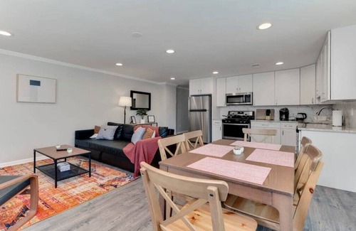 Potomac West House | CozySuites 3BR/3BA Charming Colonial Home