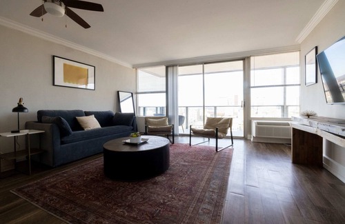 Old Louisville Apartment | CozySuites 800 Tower 2BR w/sky pool, gym! 34