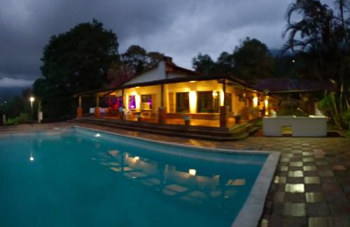 San Antonio del Tequendama Hotel | CQ SANTA ANA