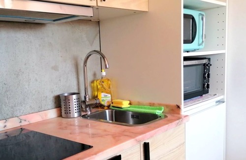 Coimbra Apartment | Cq15 Cozy Studio Next to HUC