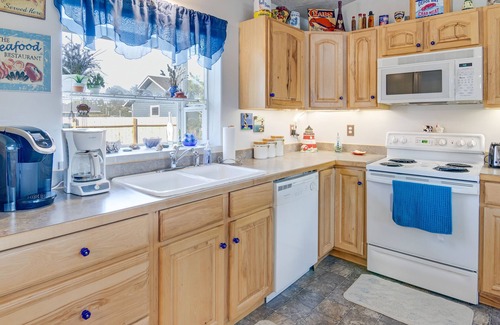 Bayshore House | Crabbin' Cabin ~ Bayshore Estates