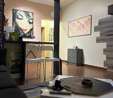 Sari Street Apartment | CRAFT LOFT - Amber 232