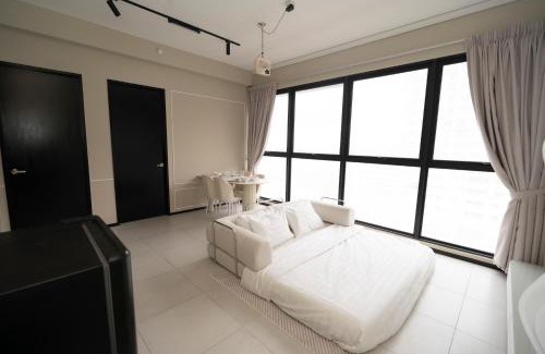 George Town Apartment | Creamy French at Urban Suite