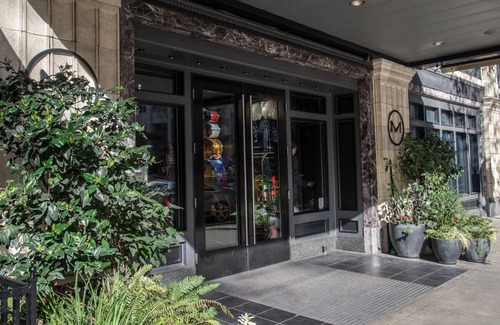 Downtown Seattle Hotel | Creative's Haven in Seattle Downtown - Near Museum of Pop Culture