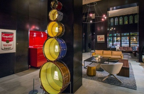 Downtown Seattle Hotel | Creative's Haven in Seattle Downtown - Near Museum of Pop Culture