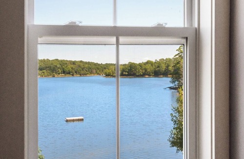 Lunenburg House | Creek House| Oceanfront Home in Second Peninsula