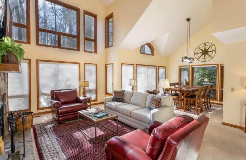 Boone House | Creekside at Yonahlossee