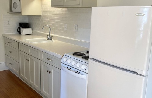 Wilmington Apartment | Creekside by the marsh
