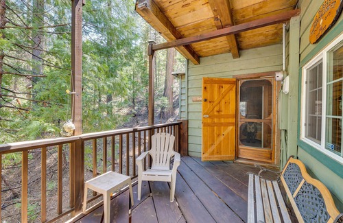 Camp Connell Cabin | Creekside Cabin By Calaveras Big Trees State Park