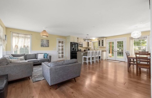 Lehi House | Creekside Family Escape | Firepit | Free Massage*
