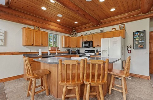Rapid City House | Creekside Gem at Sheridan Lake