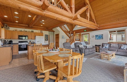 Rapid City House | Creekside Gem at Sheridan Lake