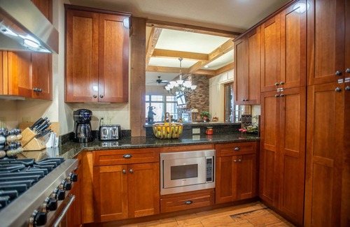 Mountain Air Villa | Creekside Haven- Club Access