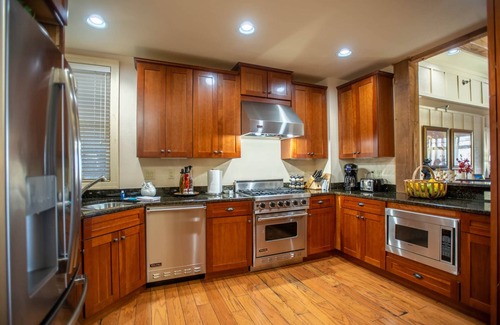 Mountain Air Villa | Creekside Haven- Club Access