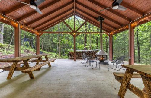 Pine Ridge House | Creekside