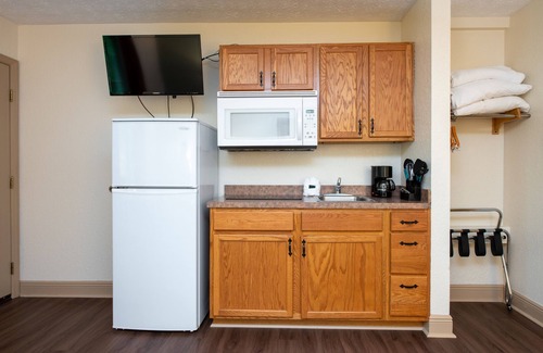 Gatlinburg - Pigeon Forge Hotel | Creekstone Inn