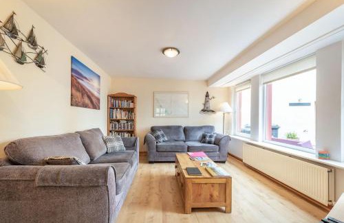 Eyemouth House | Creel Cottage